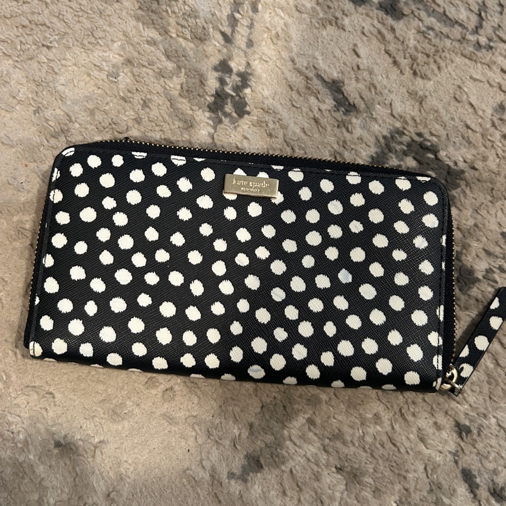 Kate spade polka dot wallet